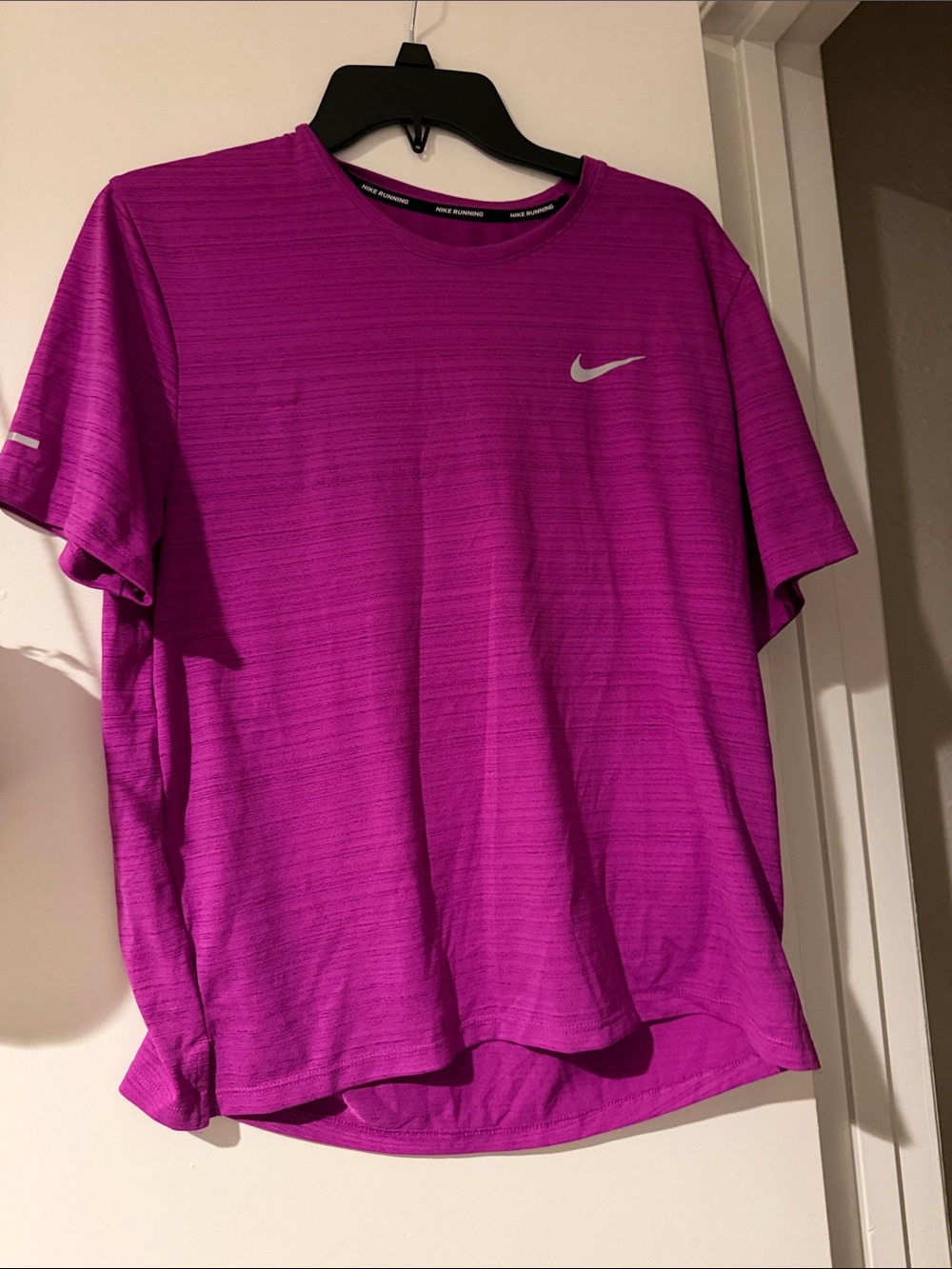Nike Men’s Magenta Short Sleeve Dri-FIT Tee